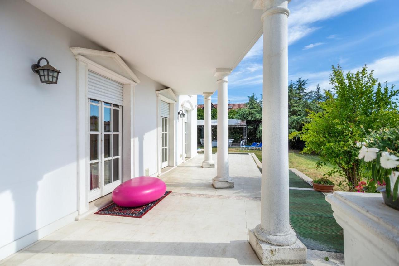 White House Apartment Lainate Exterior foto