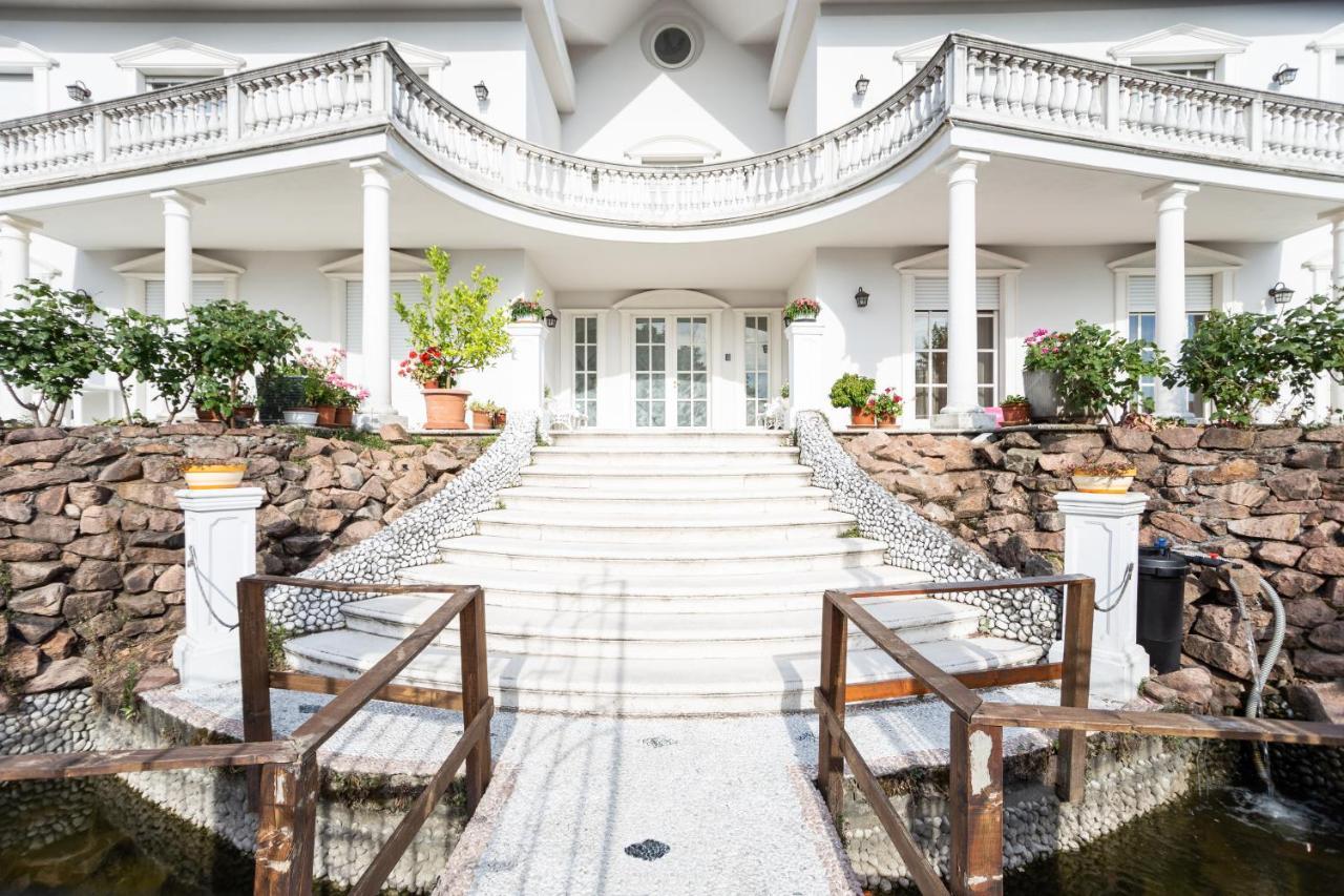 White House Apartment Lainate Exterior foto